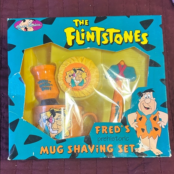 Accessories - The Flintstones Fred's Prehistoric Mug Shaving Set